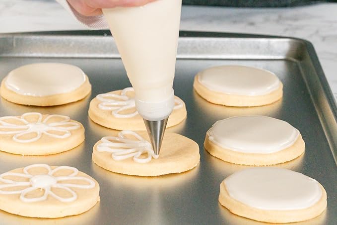 Bakerpan Royal Icing Tools Set 67 Pc Cookie Decorating Kit with Piping Bags