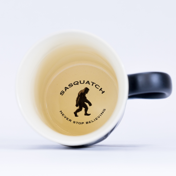 Bigfoot Emblem Black/Beige Mug
