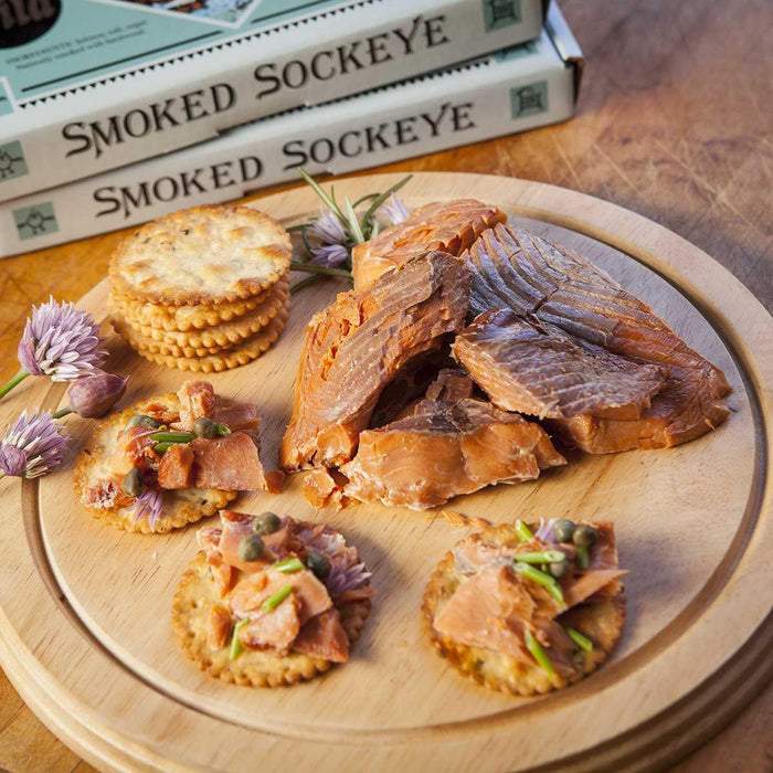 smoked sockeye salmon and crackers lifestyle