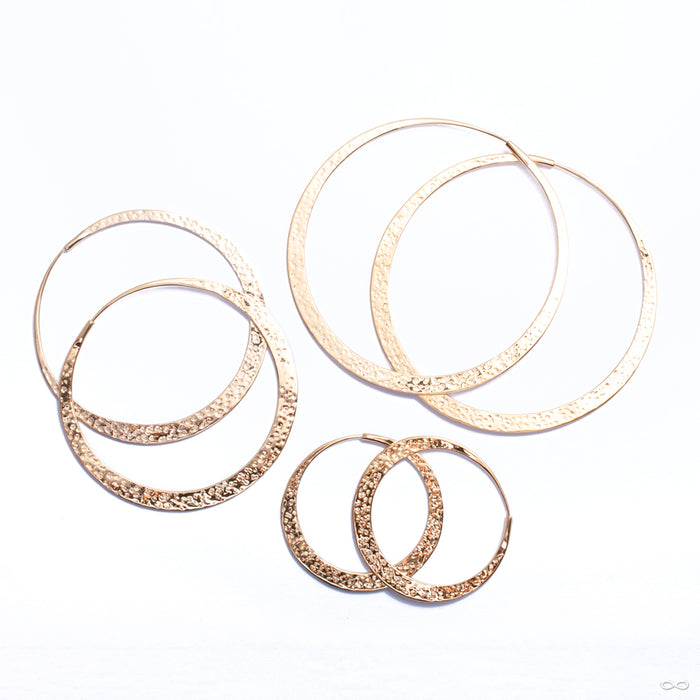 Classic Hoop Earrings from Tawapa in yellow-gold-plated brass