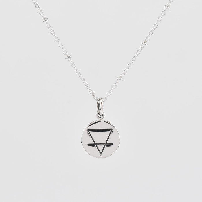 Elizabeth Jewelry Mountain Charm Necklace
