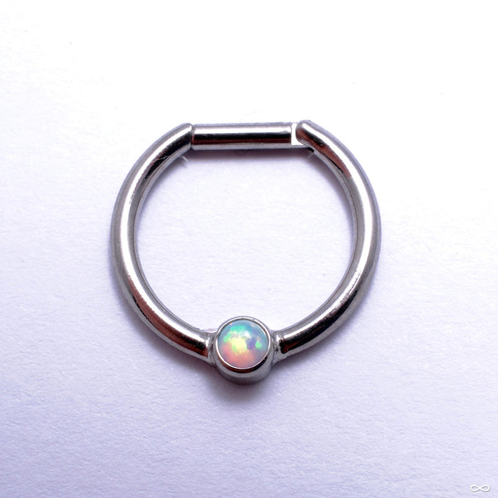 Hinged Ring with Bezel-set Gemstone in Titanium from Intrinsic with Black Opal
