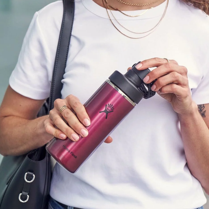Hydro Flask Garnet Red Lightweight Chug Cap, 16oz