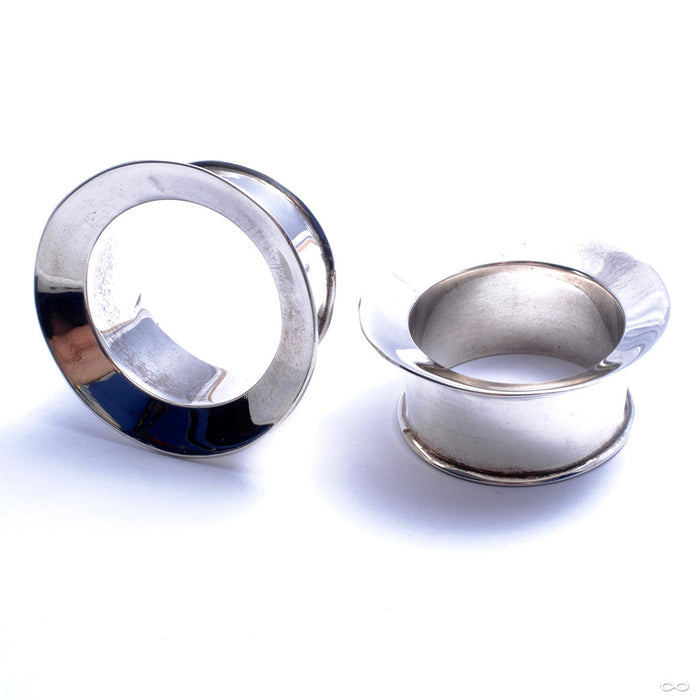 Lao Eyelets in Silver ⅞” in from Tawapa