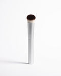 MAKEUP BRUSH Flawless foundation
