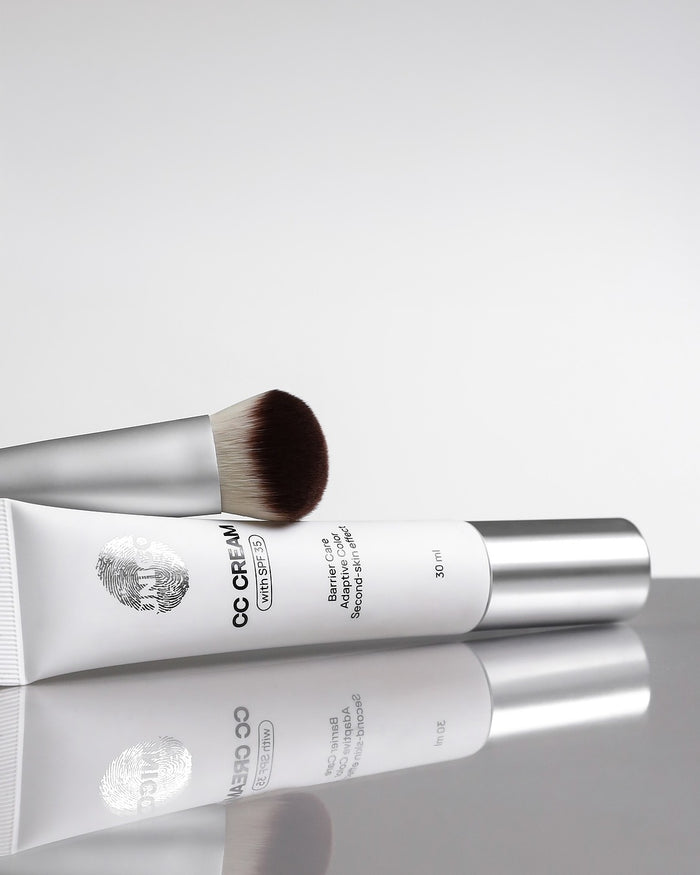 MAKEUP BRUSH Flawless foundation