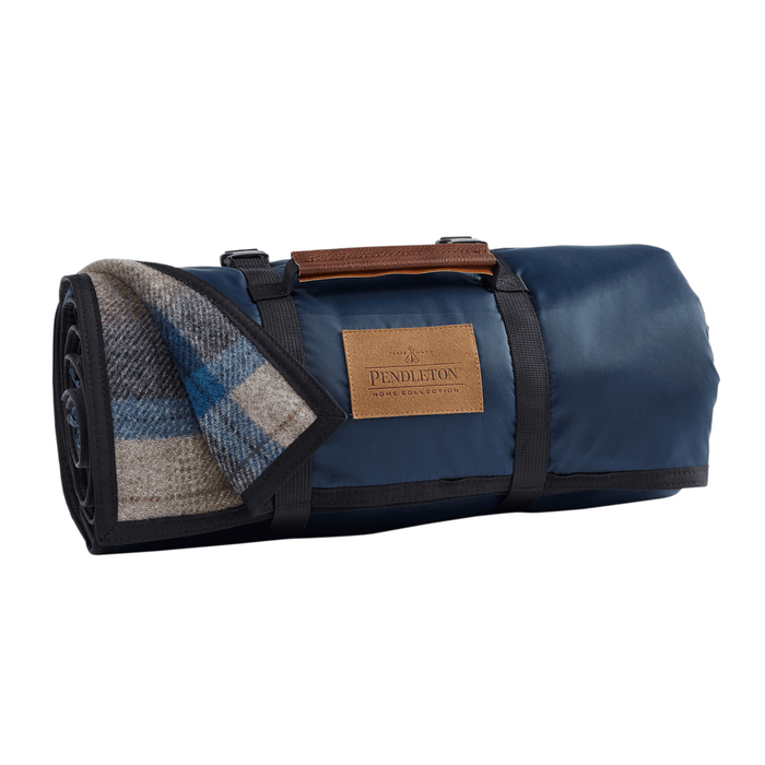 Pendleton Woolen Mills Pendleton Haystack Roll-Up Blanket
