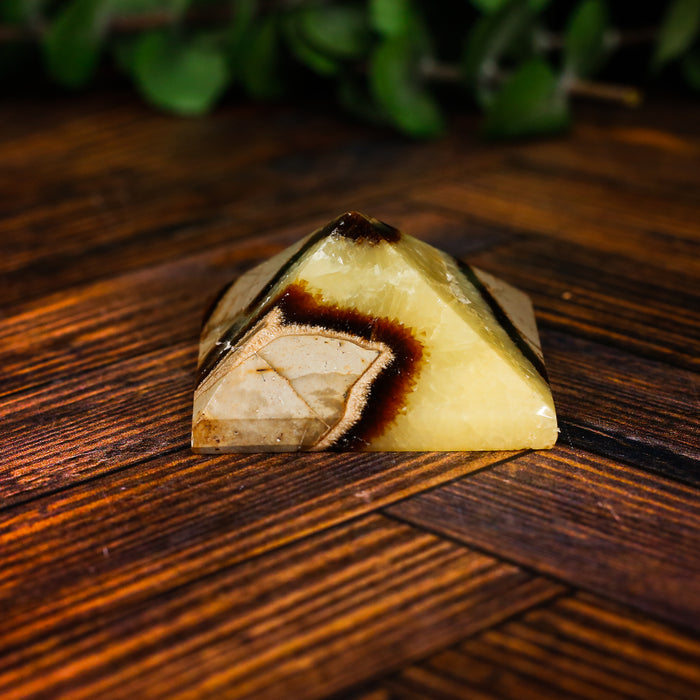 Septarian Pyramid